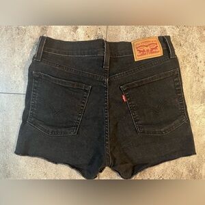 Levi’s short